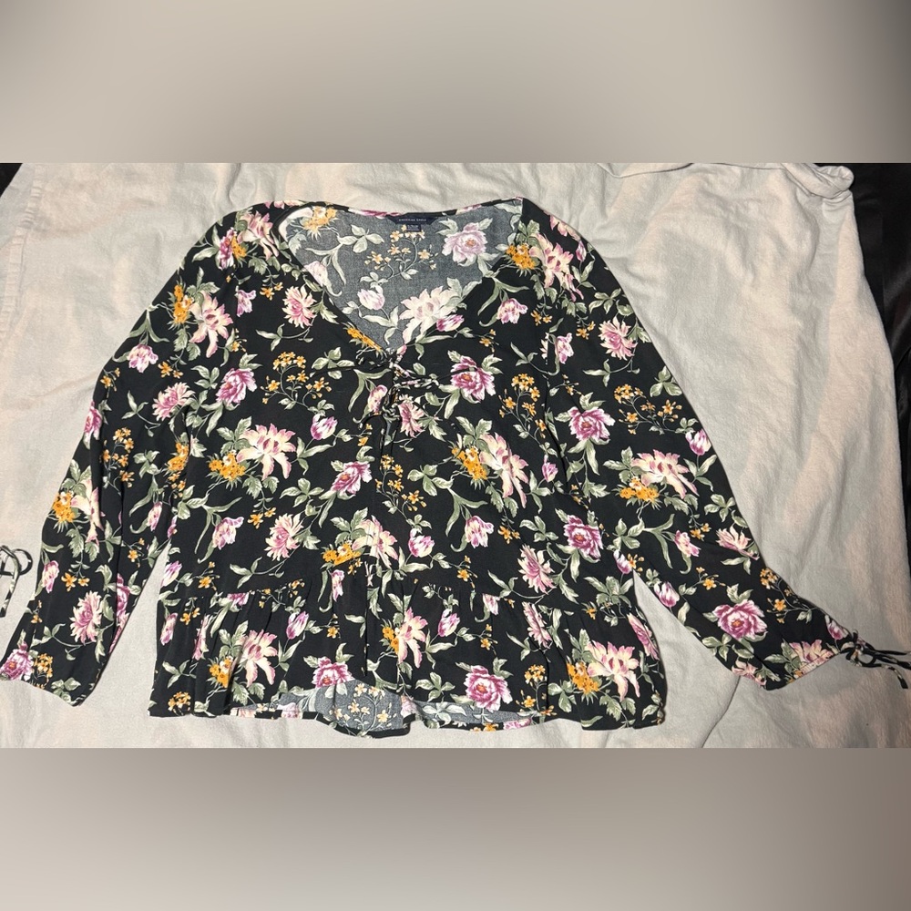 American Eagle Outfitters Black Floral Blouse